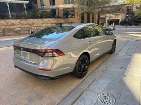 More photos of 2025 HONDA ACCORD SE at C&G Imports, VA
