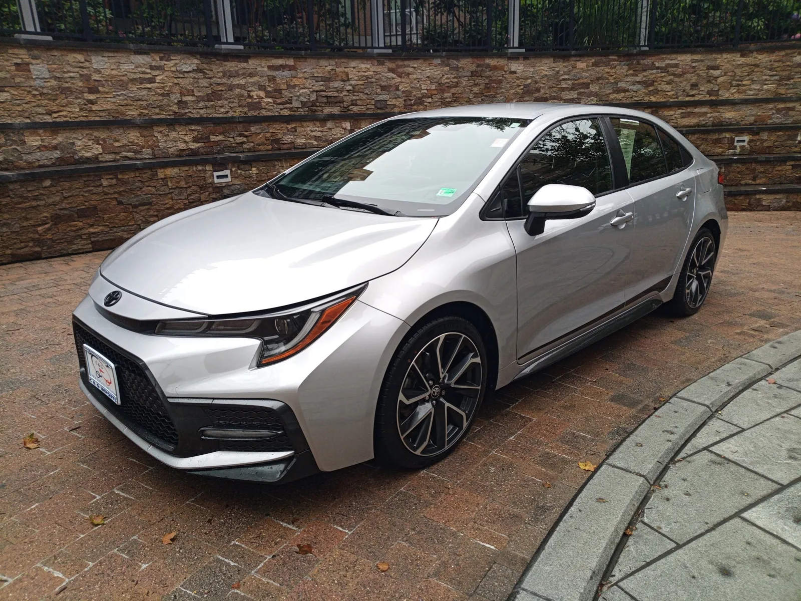 Silver 2022 TOYOTA COROLLA SE for sale in Arlington, VA