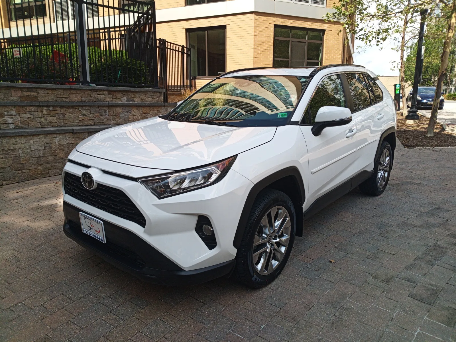 White 2020 TOYOTA RAV4 XLE PREMIUM for sale in Arlington, VA