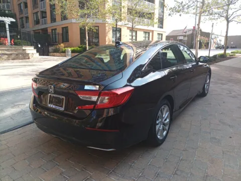 More photos of 2019 HONDA ACCORD LX at C&G Imports, VA