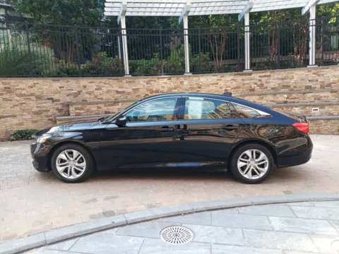 More photos of 2019 HONDA ACCORD LX at C&G Imports, VA