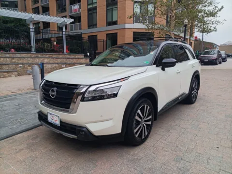 White 2024 NISSAN PATHFINDER PLATINUM for sale in Arlington, VA