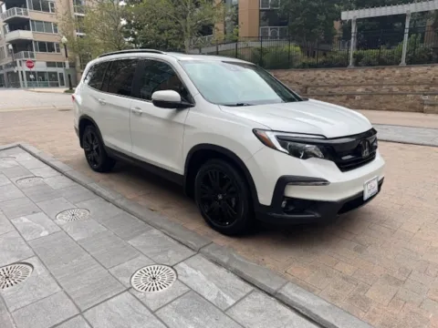 Another view of 2022 HONDA PILOT SE for sale in Arlington, VA at C&G Imports