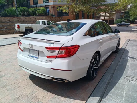 More photos of 2022 HONDA ACCORD SPORT SE at C&G Imports, VA