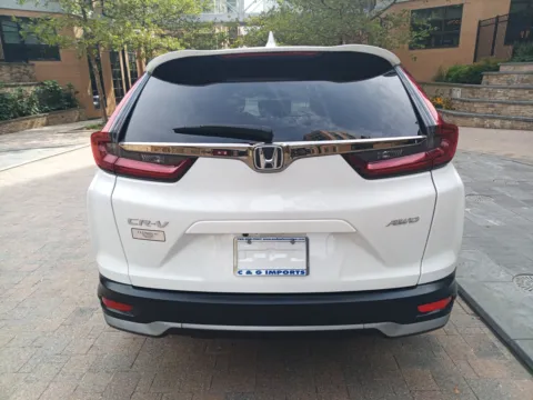 More photos of 2022 HONDA CR-V EX-L at C&G Imports, VA