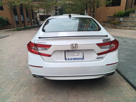 More photos of 2022 HONDA ACCORD SPORT SE at C&G Imports, VA