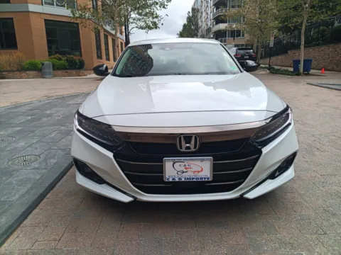 Another view of 2022 HONDA ACCORD SPORT SE for sale in Arlington, VA at C&G Imports