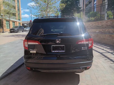 More photos of 2022 HONDA PILOT SE at C&G Imports, VA