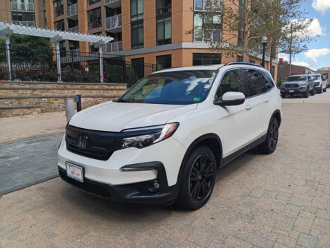 White 2022 HONDA PILOT SE for sale in Arlington, VA