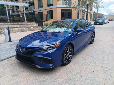 Blue 2023 TOYOTA CAMRY SE for sale in Arlington, VA