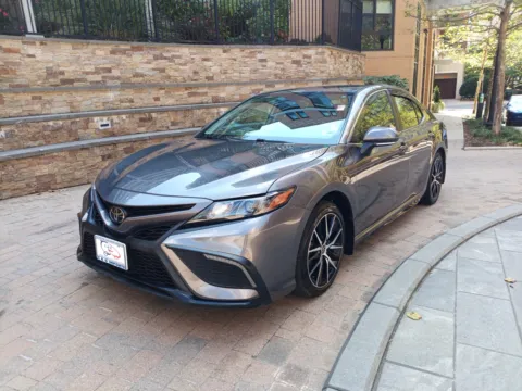 Gray 2022 TOYOTA CAMRY SE for sale in Arlington, VA