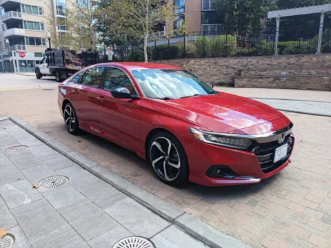 Another view of 2021 HONDA ACCORD SPORT SE for sale in Arlington, VA at C&G Imports