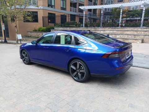 More photos of 2023 HONDA ACCORD HYBRID SPORT at C&G Imports, VA
