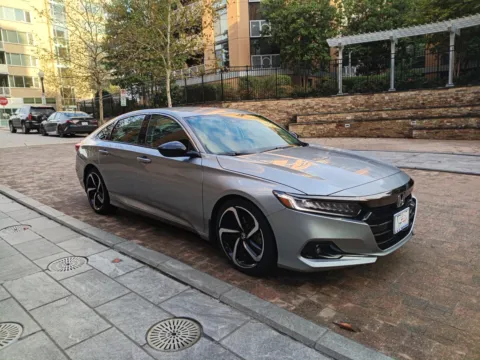 Another view of 2021 HONDA ACCORD SPORT SE for sale in Arlington, VA at C&G Imports