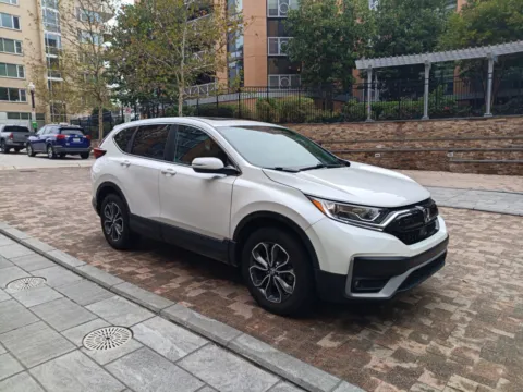 Another view of 2020 HONDA CR-V EX-L for sale in Arlington, VA at C&G Imports