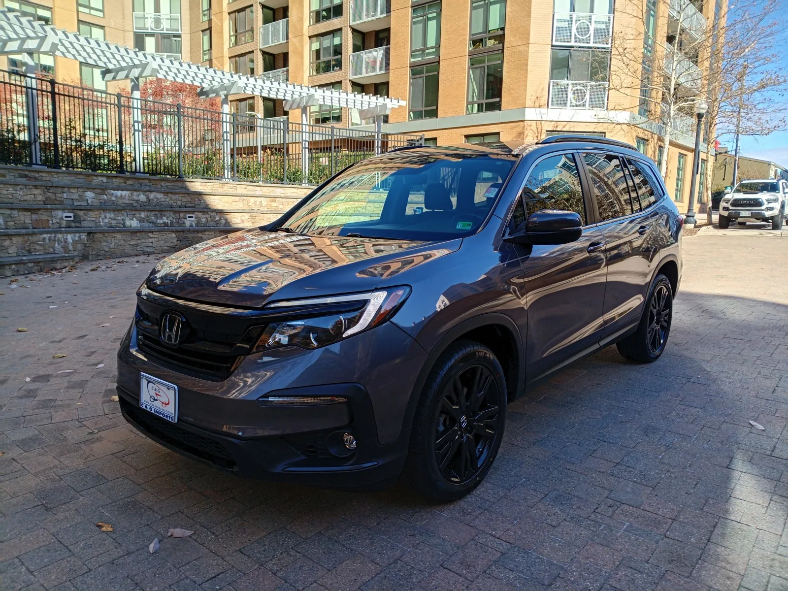 2022 Honda Pilot SE's photo