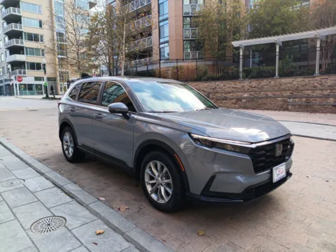 Another view of 2025 HONDA CR-V EX-L for sale in Arlington, VA at C&G Imports