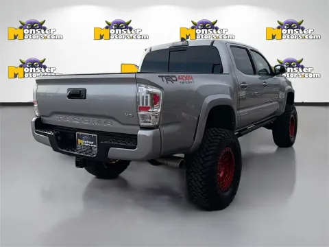 More photos of 2017 Toyota Tacoma TRD Sport at Monster Motors - Knoxville, TN, TN