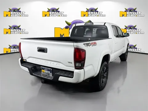 More photos of 2019 Toyota Tacoma SR5 at Monster Motors - Knoxville, TN, TN