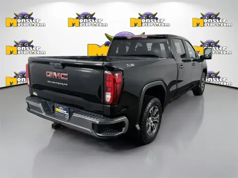 More photos of 2020 GMC Sierra 1500 at Monster Motors - Knoxville, TN, TN