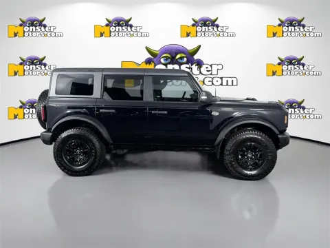 More photos of 2023 Ford Bronco Wildtrak at Monster Motors - Knoxville, TN, TN