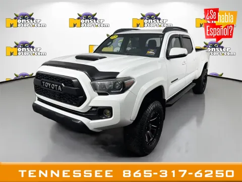 White 2017 Toyota Tacoma SR5 for sale in Louisville, TN