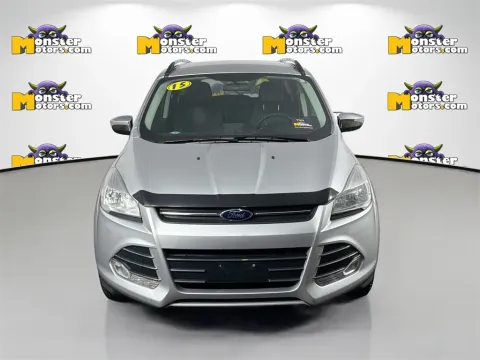 Photos of 2015 Ford Escape SE for sale in Louisville, TN at Monster Motors - Knoxville, TN