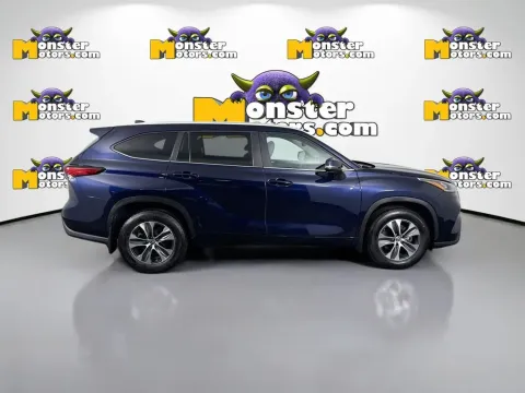 More photos of 2023 Toyota Highlander L at Monster Motors - Knoxville, TN, TN