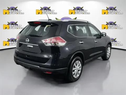 More photos of 2016 Nissan Rogue S at Monster Motors - Knoxville, TN, TN
