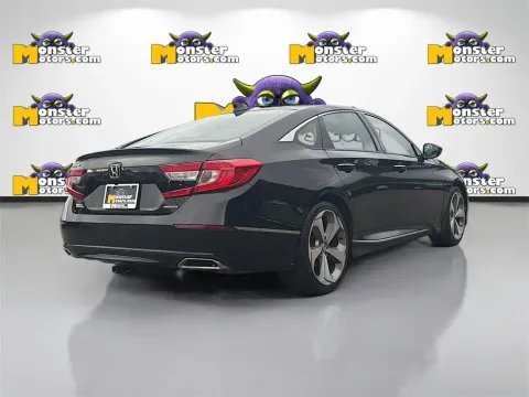 More photos of 2018 Honda Accord Touring at Monster Motors - Knoxville, TN, TN