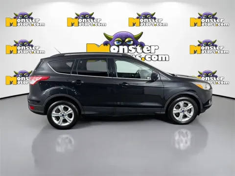 More photos of 2015 Ford Escape SE at Monster Motors - Knoxville, TN, TN