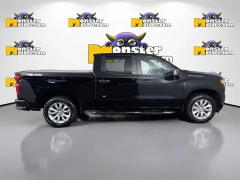 More photos of 2020 Chevrolet Silverado 1500 Custom at Monster Motors - Knoxville, TN, TN