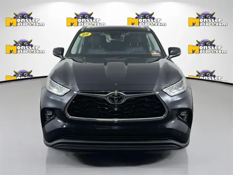 Photos of 2022 Toyota Highlander Limited for sale in Louisville, TN at Monster Motors - Knoxville, TN