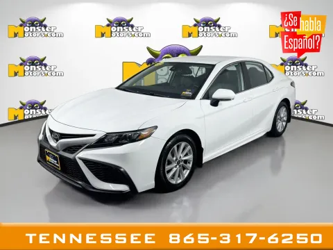 White 2022 Toyota Camry SE for sale in Louisville, TN
