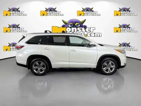 More photos of 2016 Toyota Highlander Limited at Monster Motors - Knoxville, TN, TN