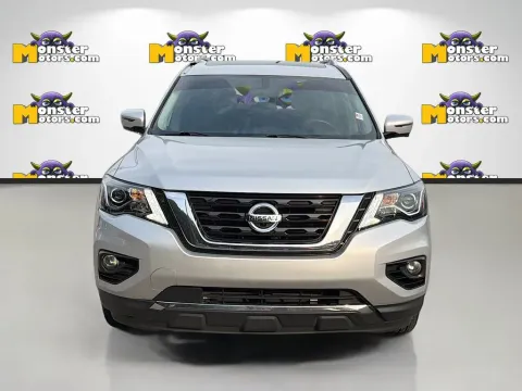 Photos of 2020 Nissan Pathfinder Platinum for sale in Louisville, TN at Monster Motors - Knoxville, TN