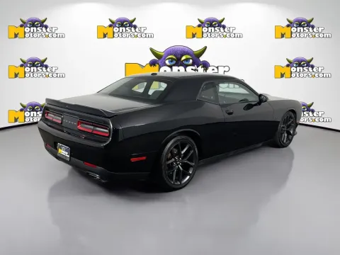 More photos of 2019 Dodge Challenger R/T at Monster Motors - Knoxville, TN, TN