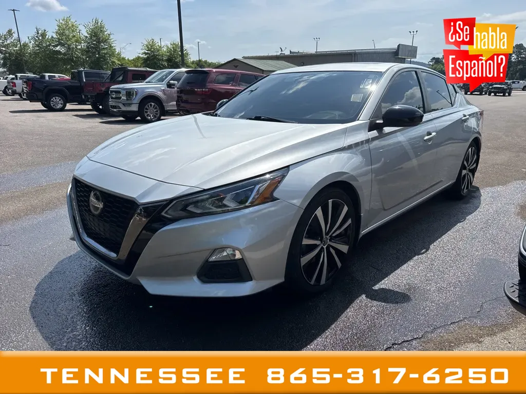 Silver 2021 Nissan Altima 2.0 SR for sale in Louisville, TN
