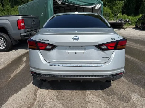 More photos of 2021 Nissan Altima 2.0 SR at Monster Motors - Knoxville, TN, TN