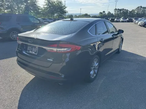 More photos of 2017 Ford Fusion SE at Monster Motors - Knoxville, TN, TN