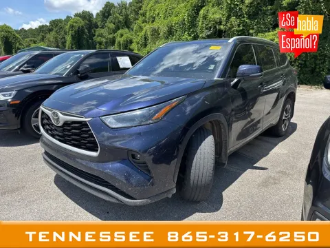 Green 2022 Toyota Highlander XLE for sale in Louisville, TN