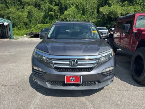 Photos of 2016 Honda Pilot EX-L for sale in Louisville, TN at Monster Motors - Knoxville, TN