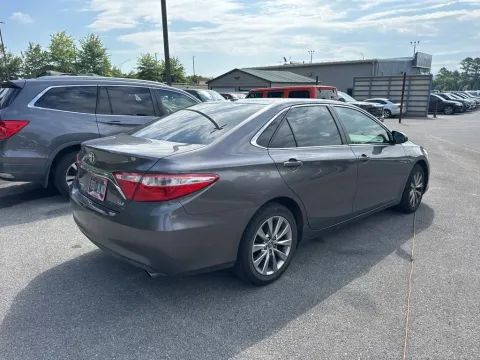 More photos of 2015 Toyota Camry XLE at Monster Motors - Knoxville, TN, TN