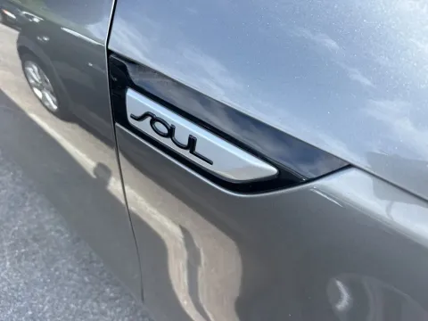More photos of 2016 Kia Soul at Monster Motors - Knoxville, TN, TN