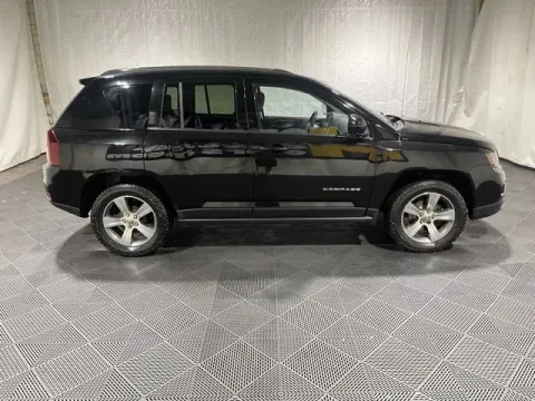 More photos of 2017 Jeep Compass Latitude at Monster Motors - Knoxville, TN, TN