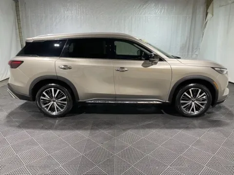 More photos of 2022 INFINITI QX60 Sensory at Monster Motors - Knoxville, TN, TN