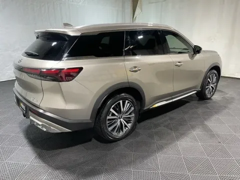 More photos of 2022 INFINITI QX60 Sensory at Monster Motors - Knoxville, TN, TN