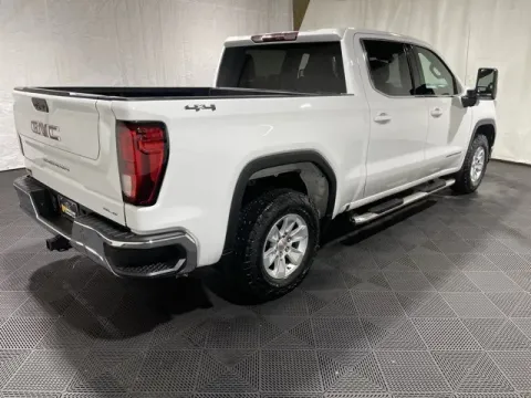 More photos of 2022 GMC Sierra 1500 SLE at Monster Motors - Knoxville, TN, TN