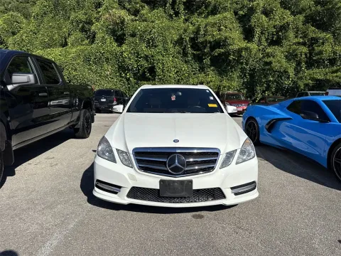 Photos of 2013 Mercedes-Benz E-Class E 350 for sale in Louisville, TN at Monster Motors - Knoxville, TN