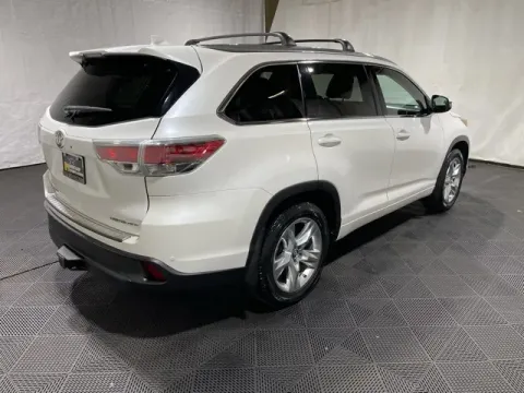 More photos of 2016 Toyota Highlander Limited at Monster Motors - Knoxville, TN, TN